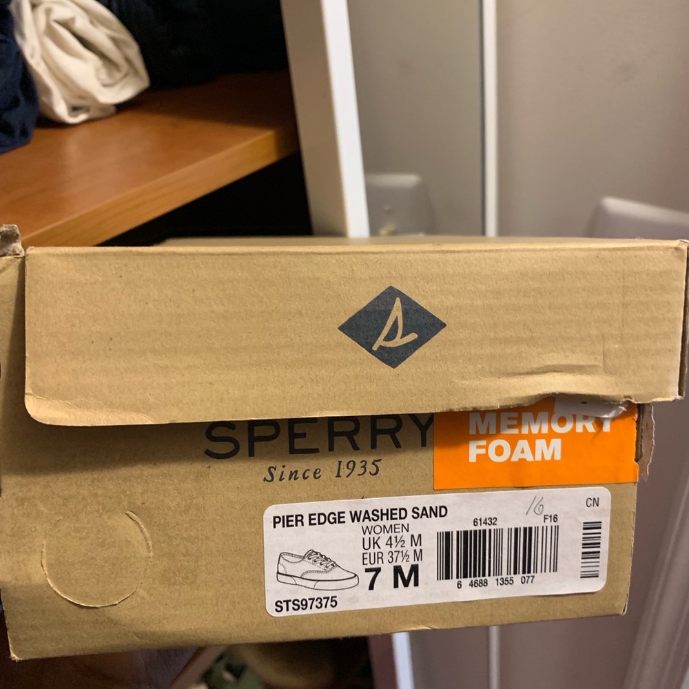 Shoes - Picture 3 of 3